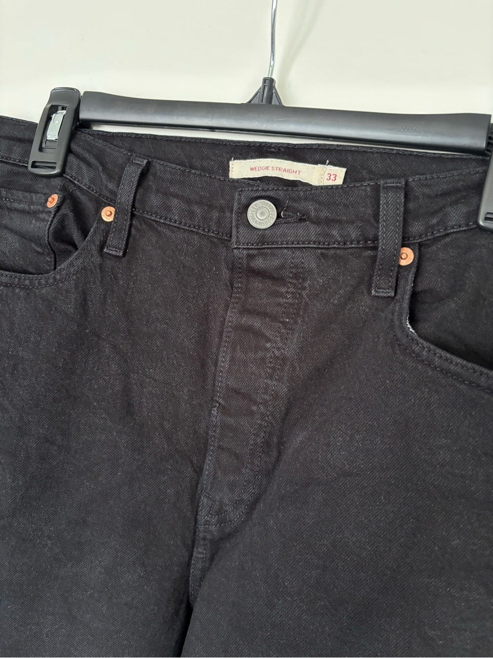 Levi's Wedgie Straight - Picture 3 of 9